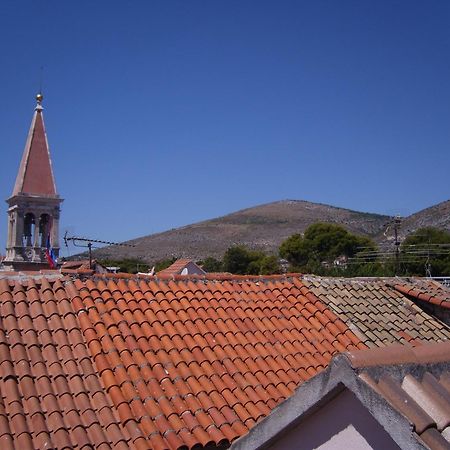 Dobra Apartments Trogir Exterior photo