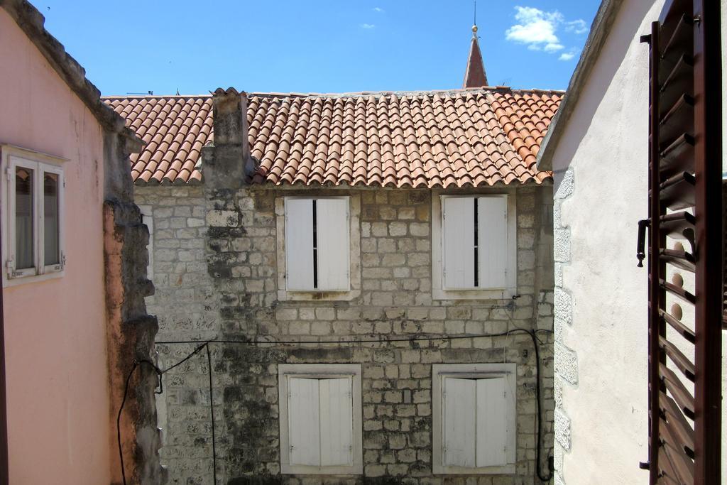 Dobra Apartments Trogir Exterior photo